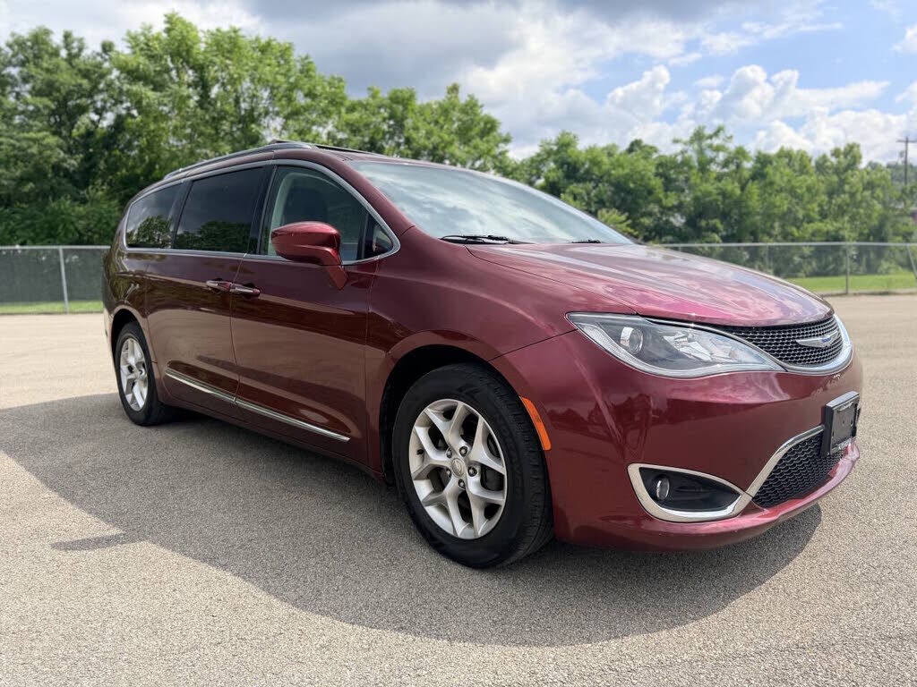 2018 CHRYSLER Pacifica