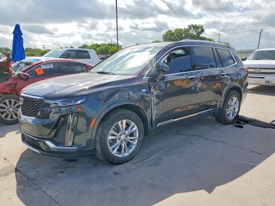 2022 CADILLAC XT6