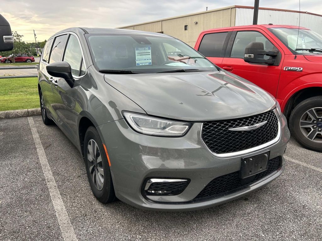 2023 CHRYSLER Pacifica
