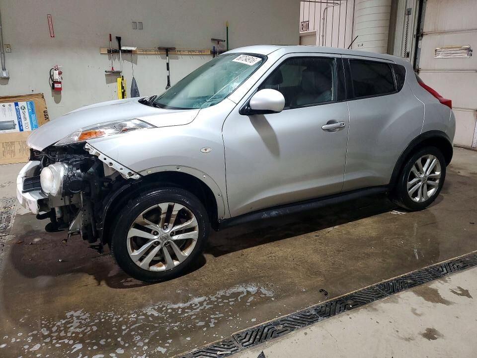 2013 NISSAN Juke