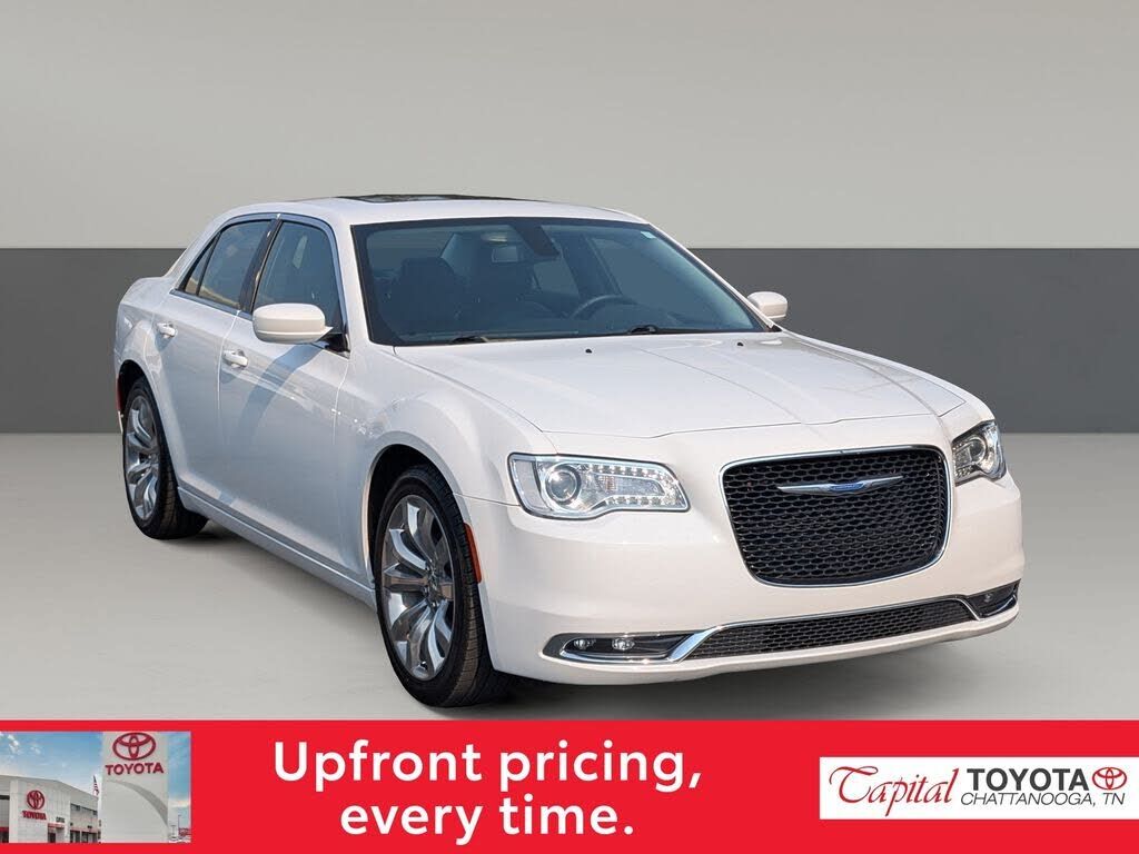 2018 CHRYSLER 300