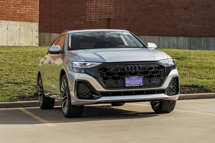 2026 AUDI Q8