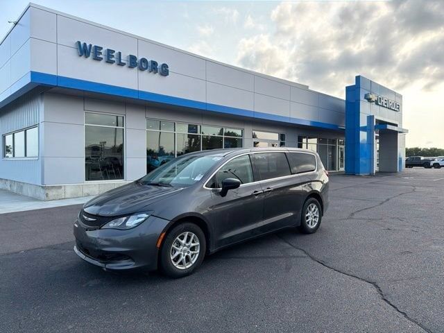 2022 CHRYSLER Pacifica