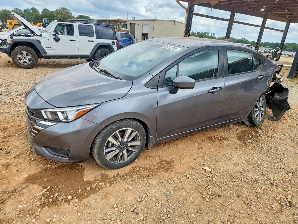 2024 NISSAN Versa