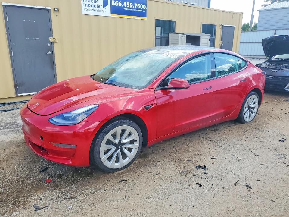 2022 TESLA Model 3