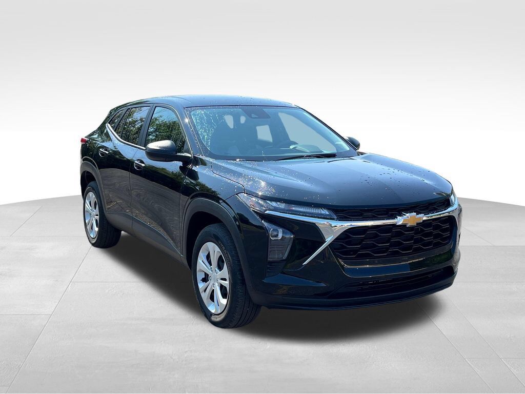 2024 CHEVROLET Trax