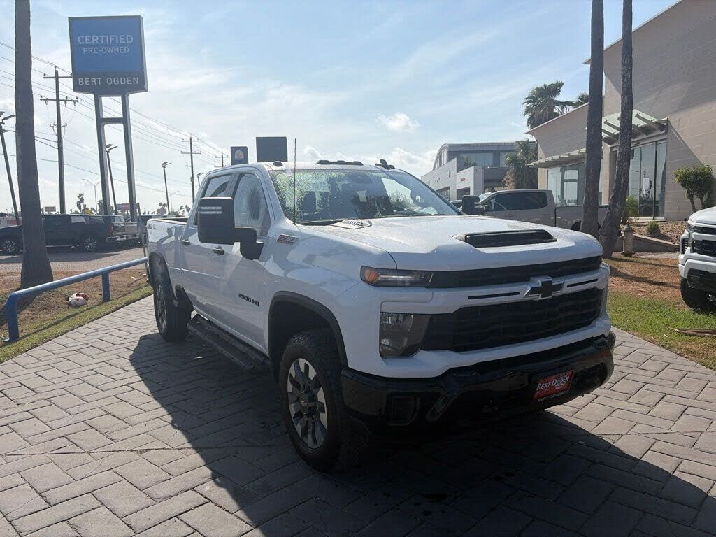 2024 CHEVROLET Silverado HD