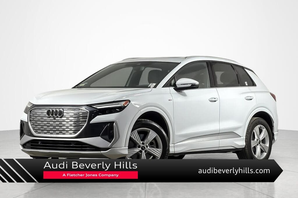 2024 AUDI Q4