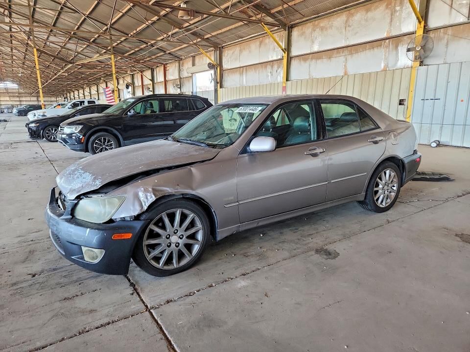 2004 LEXUS IS