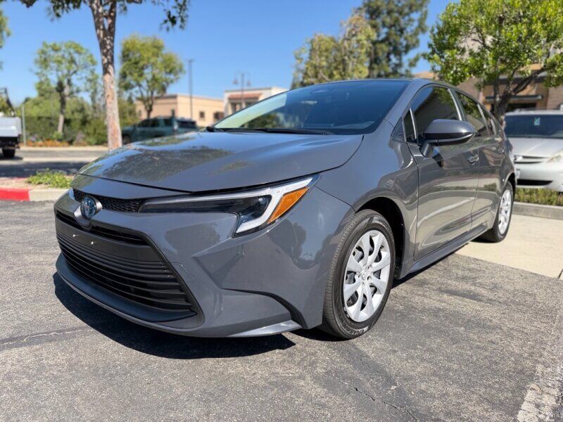 2024 TOYOTA Corolla