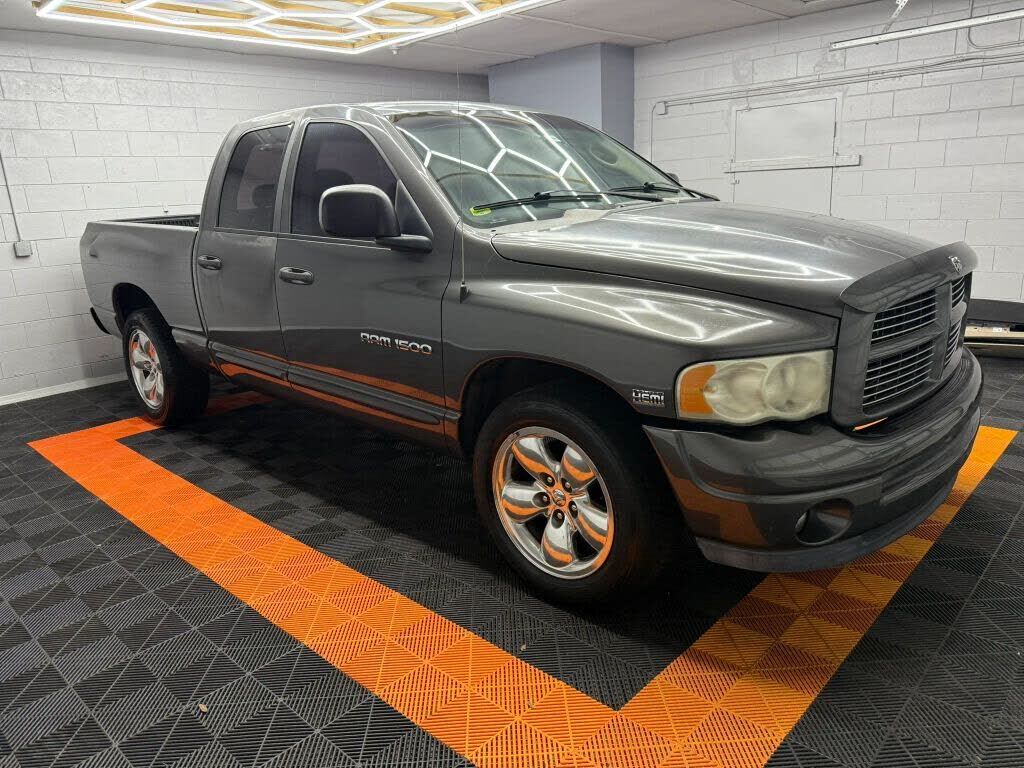 2004 DODGE Ram