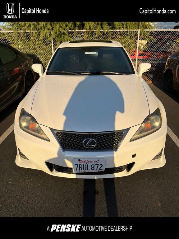 2013 LEXUS IS
