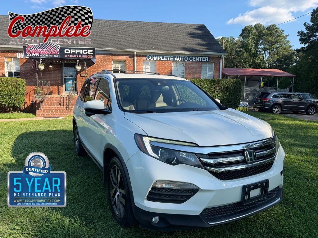 2017 HONDA Pilot