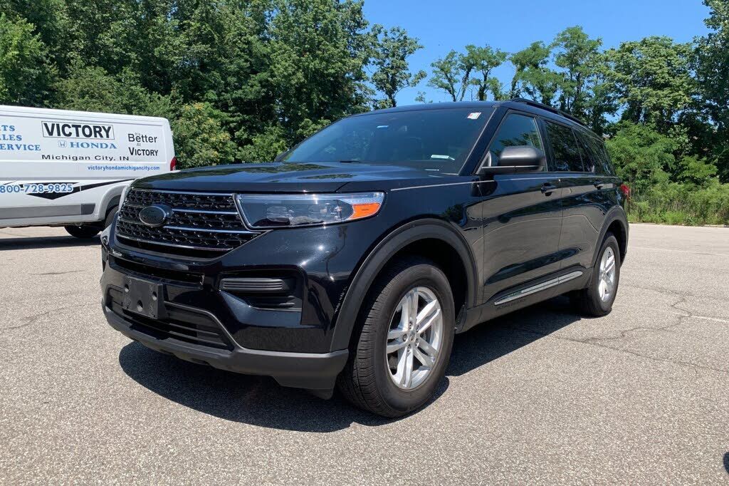 2020 FORD Explorer