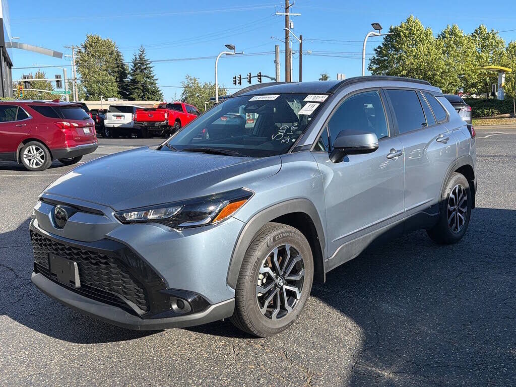 2024 TOYOTA COROLLA