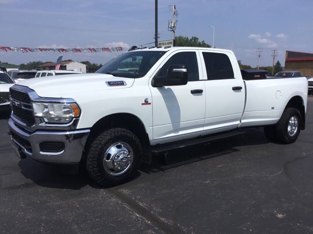 2023 RAM 3500