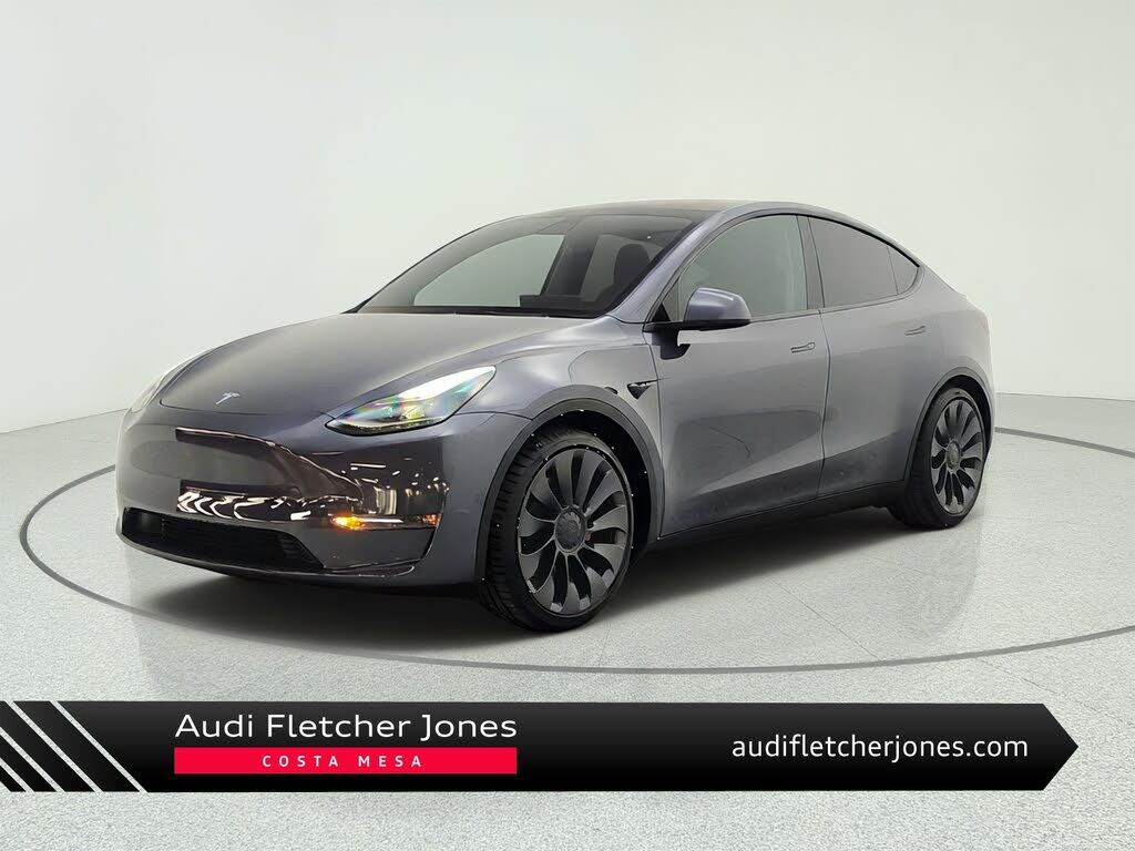 2023 TESLA Model Y