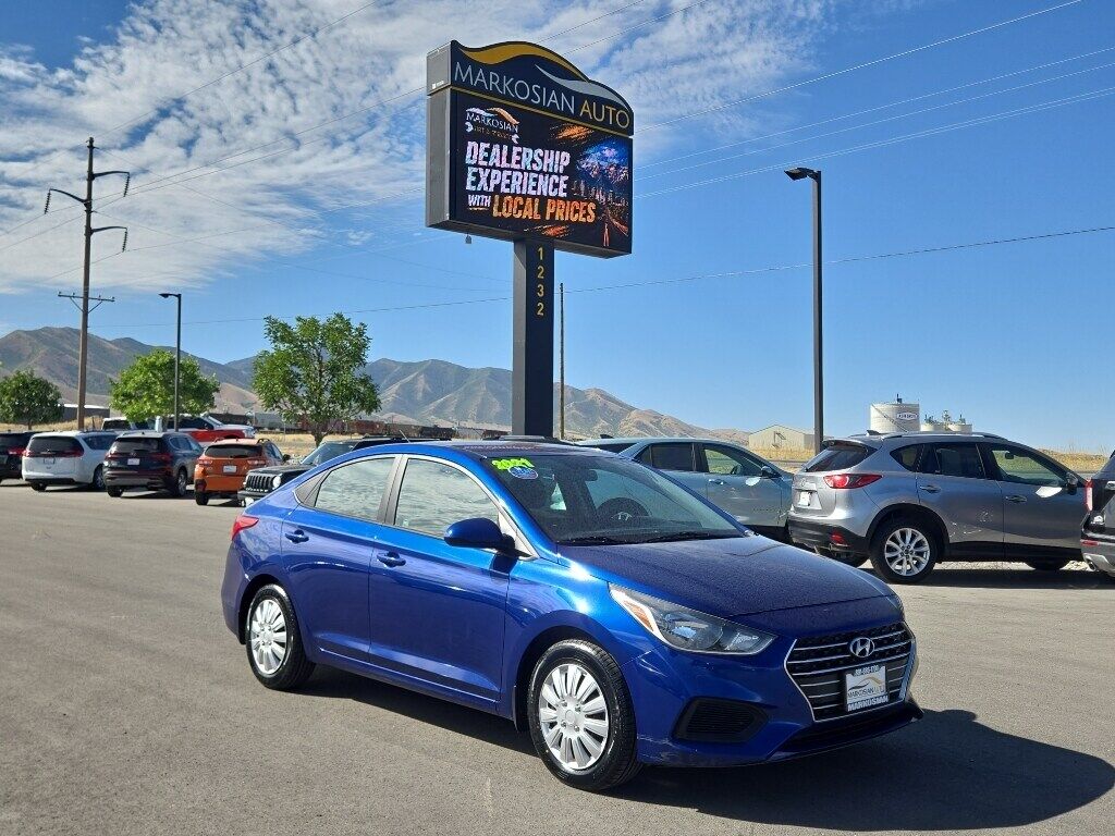 2021 HYUNDAI Accent