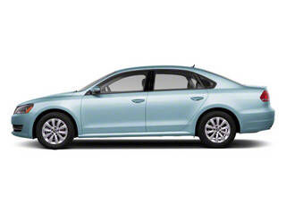2012 VOLKSWAGEN Passat