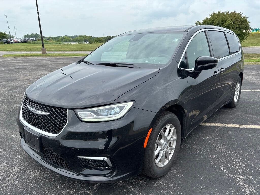 2025 CHRYSLER Pacifica