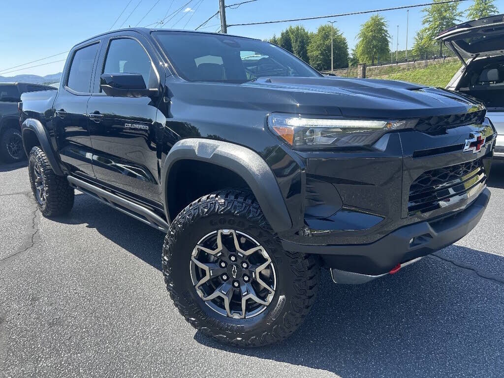 2024 CHEVROLET Silverado