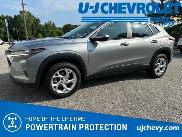 2024 CHEVROLET Trax