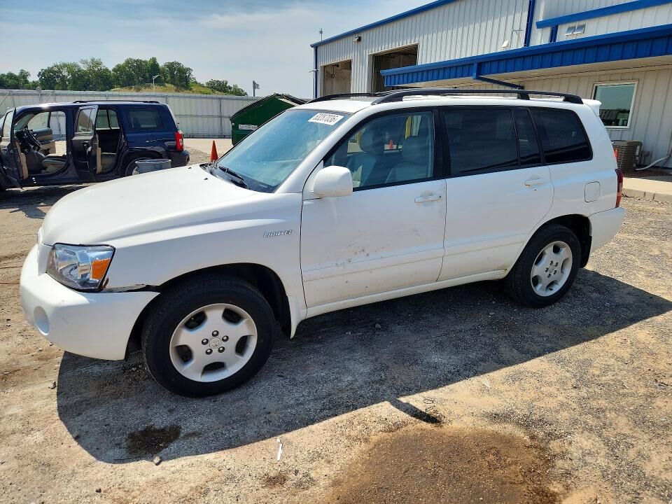 2005 TOYOTA Highlander