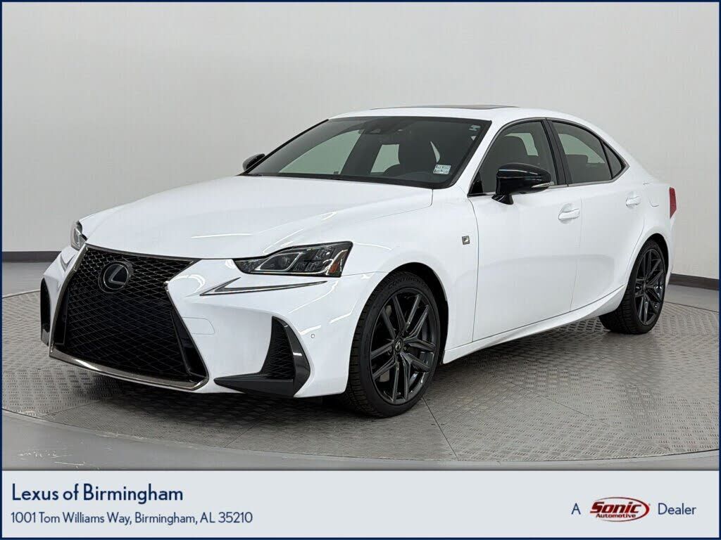 2019 LEXUS IS