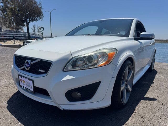 2011 VOLVO C30