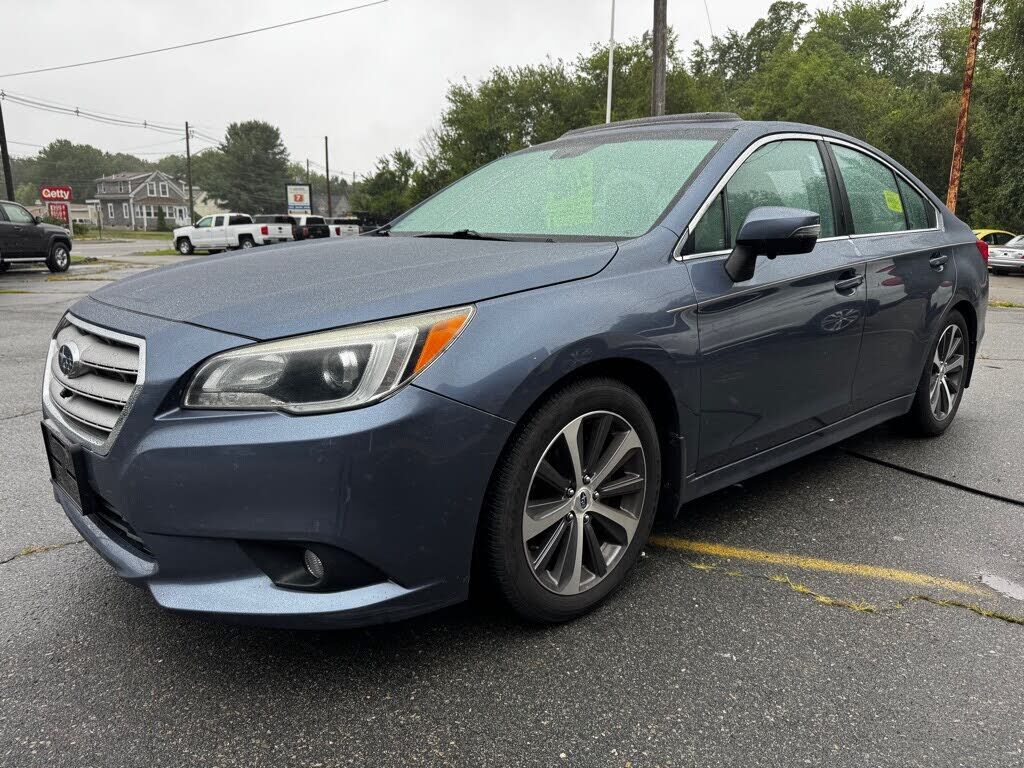 2016 SUBARU Legacy