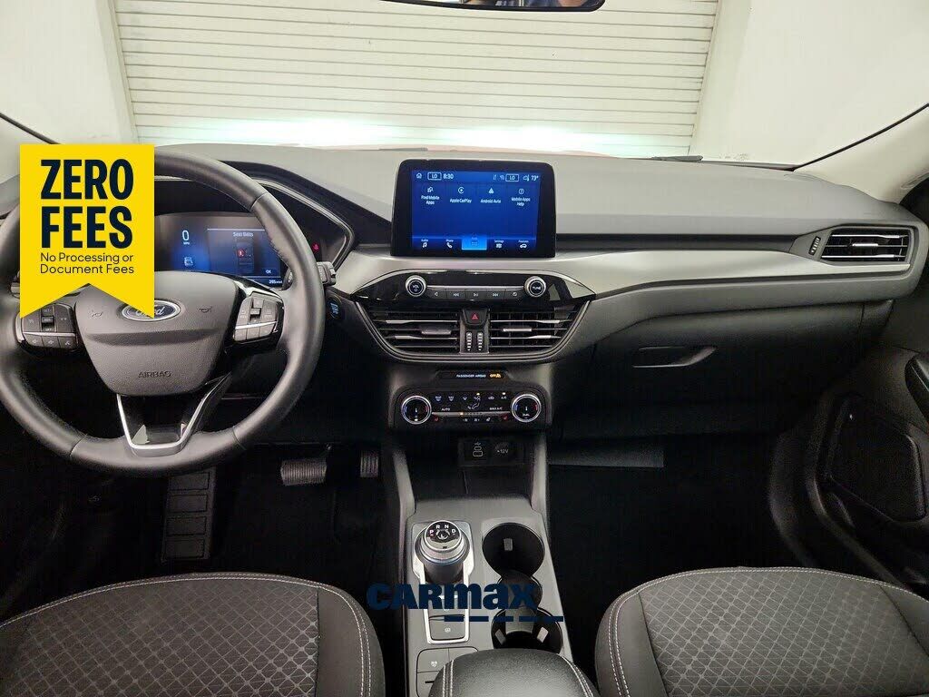 2024 FORD Escape