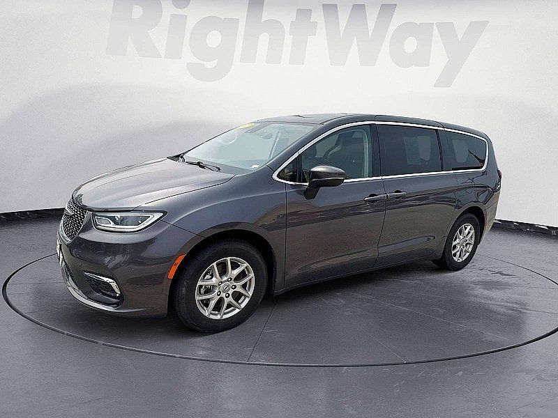 2023 CHRYSLER Pacifica