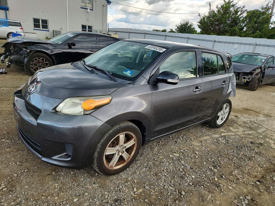 2014 TOYOTA SCION