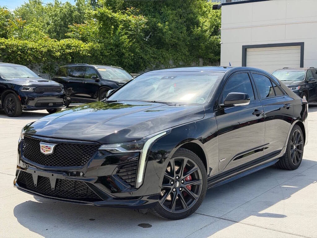 2023 CADILLAC CT4