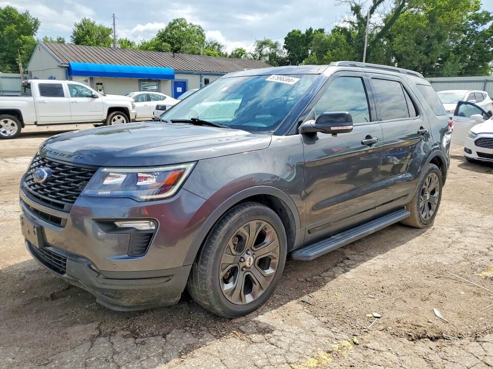 2018 FORD Explorer