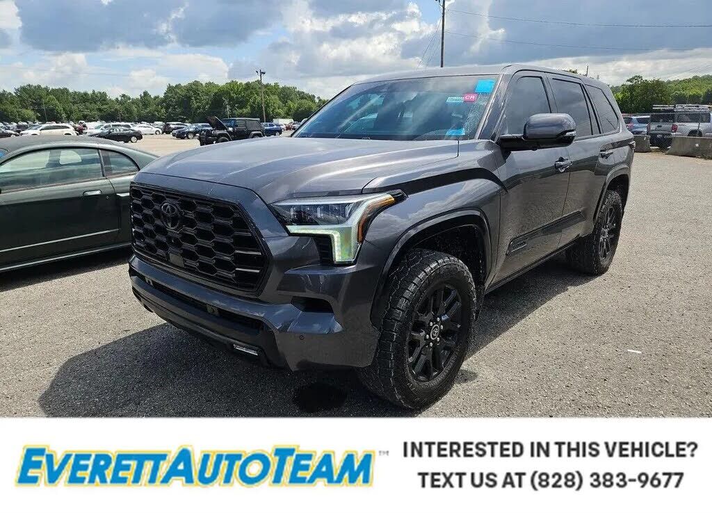 2023 TOYOTA Sequoia
