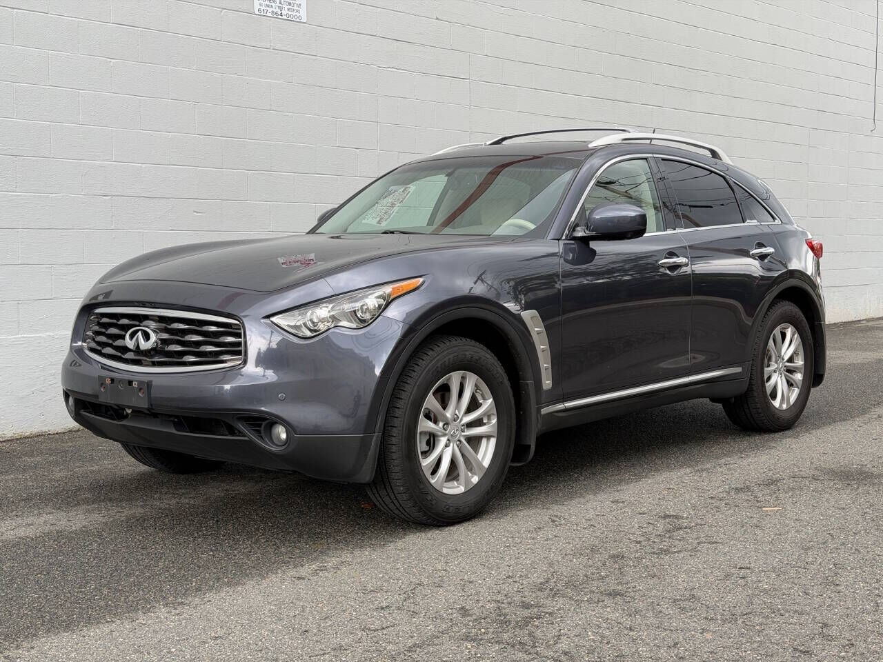 2010 INFINITI FX35