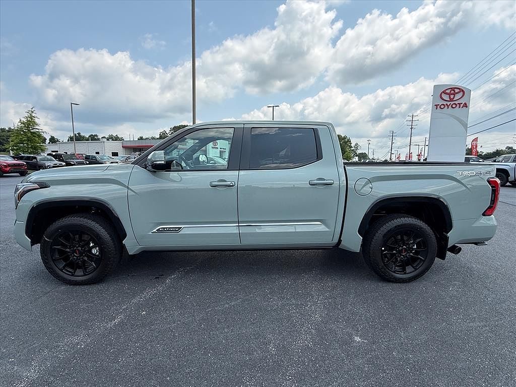 2026 TOYOTA Tundra