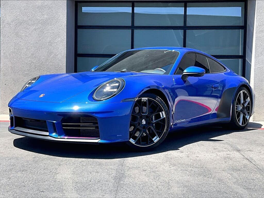 2026 PORSCHE 911