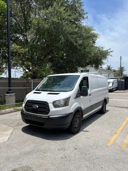 2016 FORD Transit