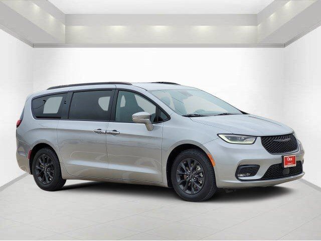 2021 CHRYSLER Pacifica