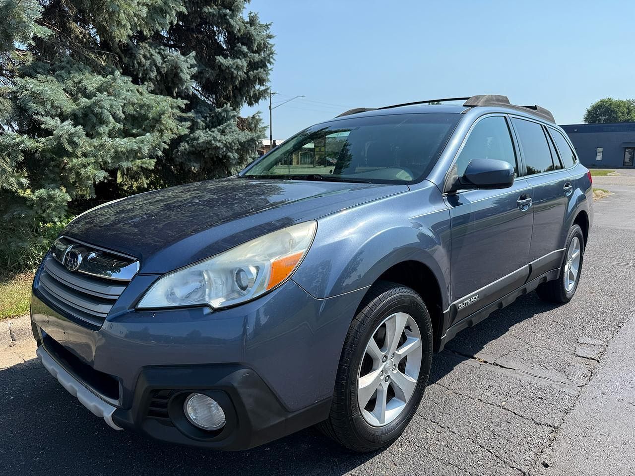 2013 SUBARU Outback