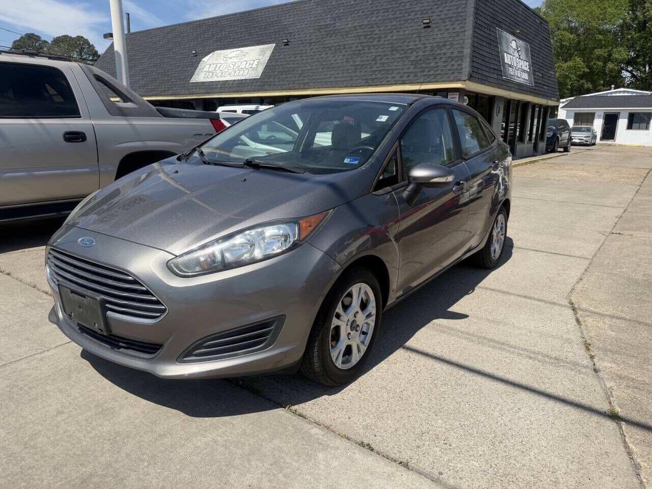 2014 FORD Fiesta