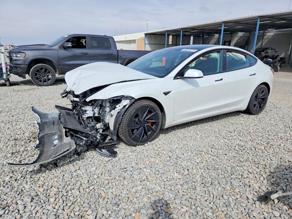 2024 TESLA Model 3