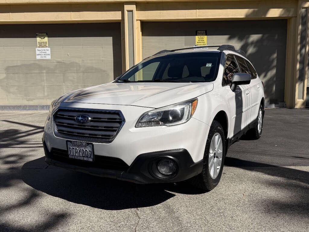 2016 SUBARU Outback