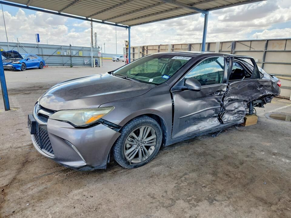 2017 TOYOTA Camry