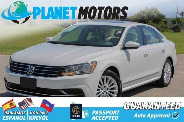 2017 VOLKSWAGEN Passat
