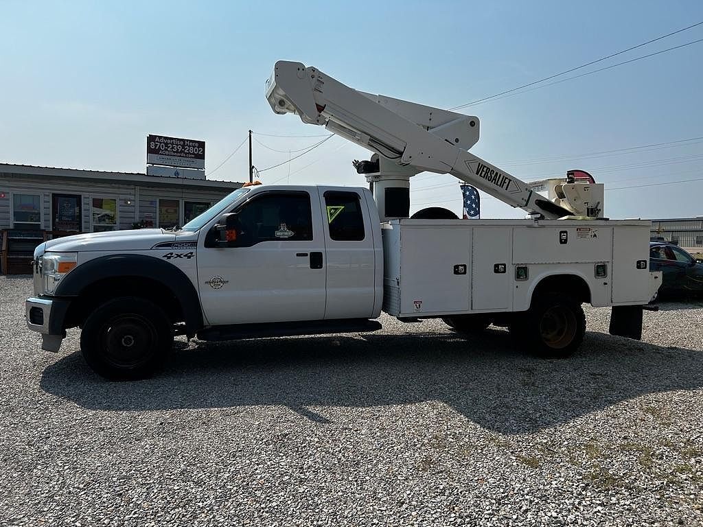 2014 FORD F-550