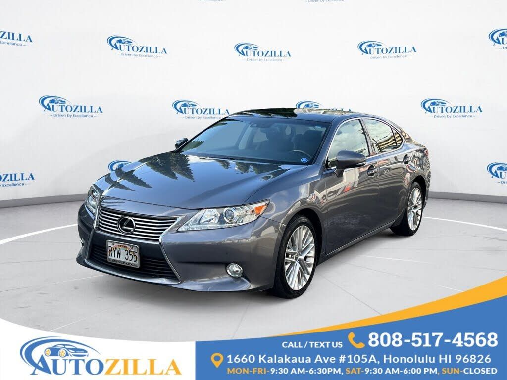 2013 LEXUS ES