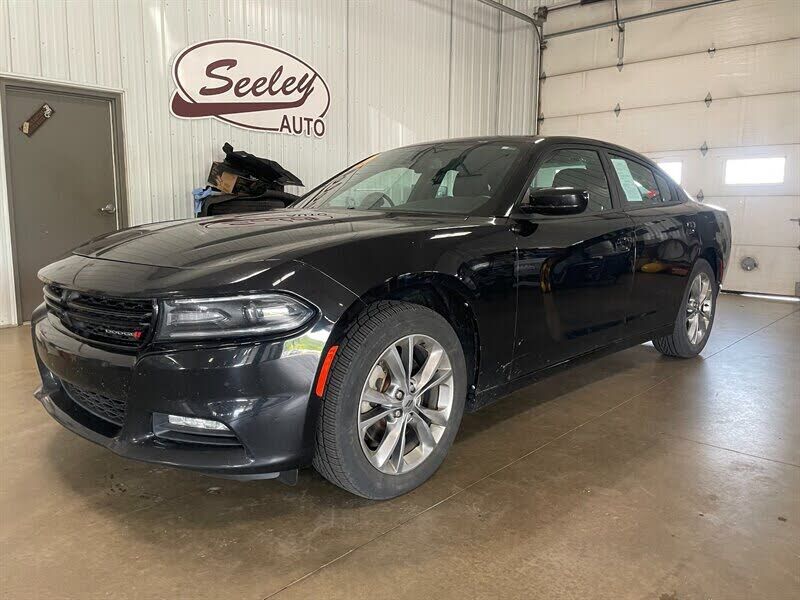2021 DODGE Charger